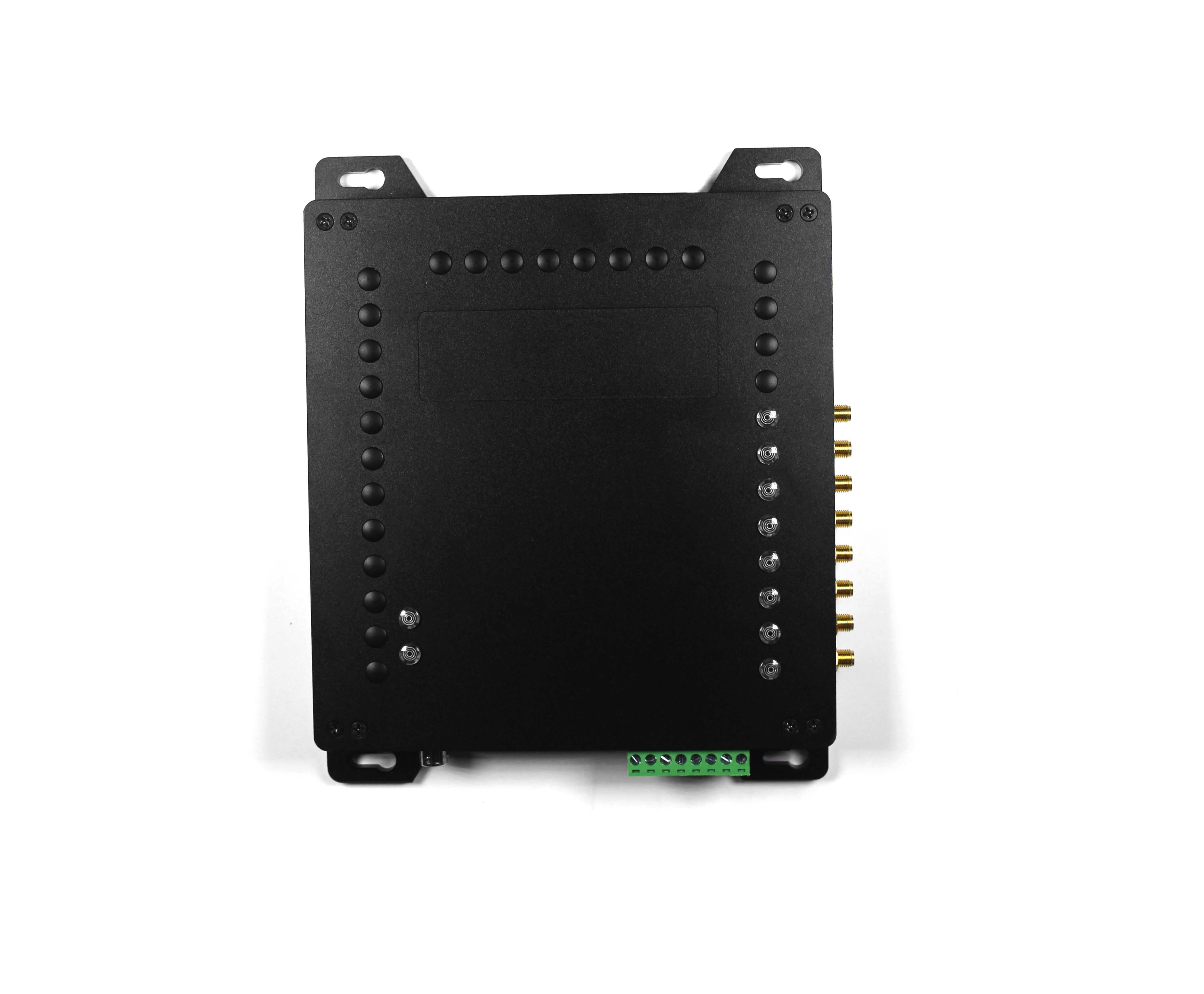 UHF RFID 8/16-Port Reader – main view